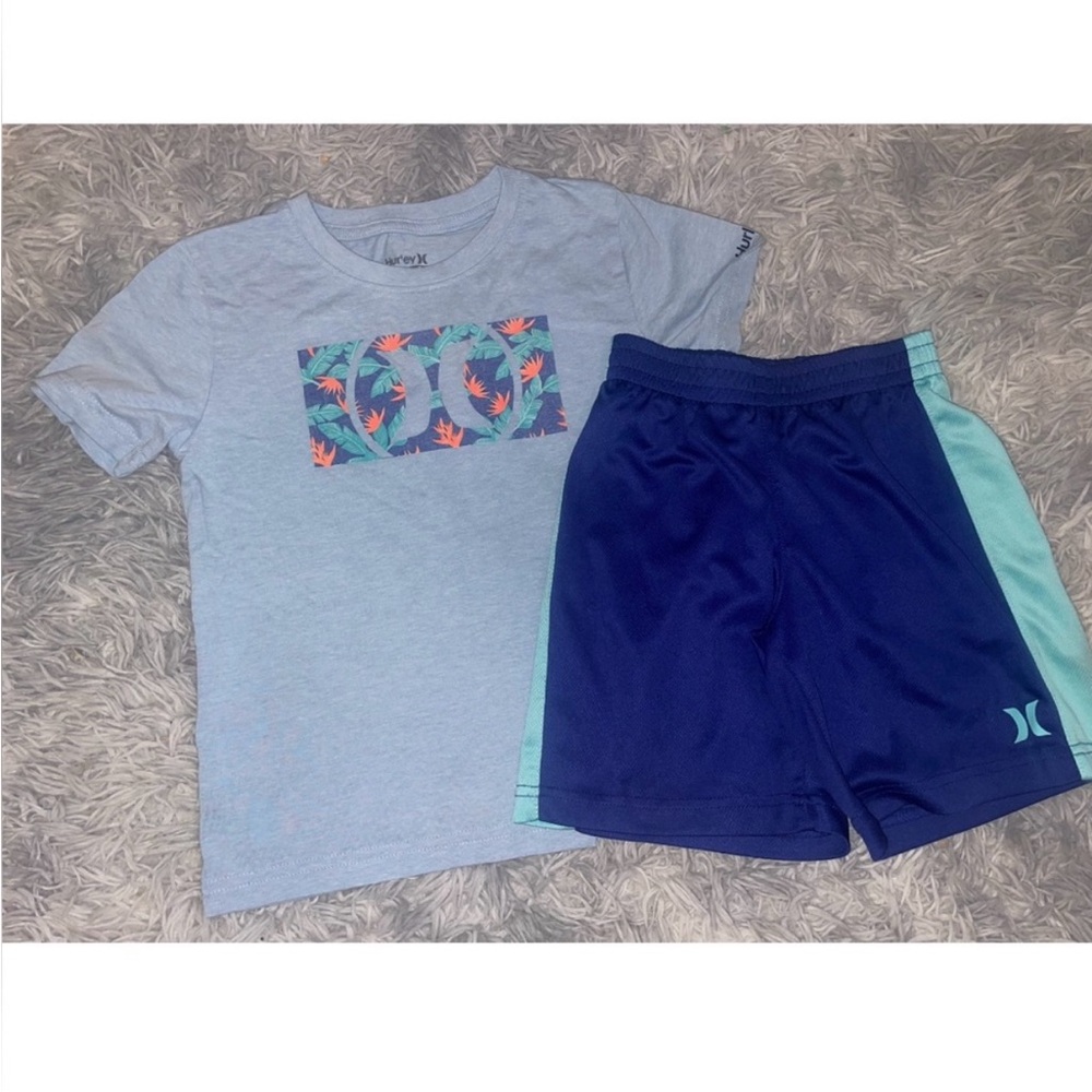 Hurley Tropical Print Tee and Blue Shorts Set